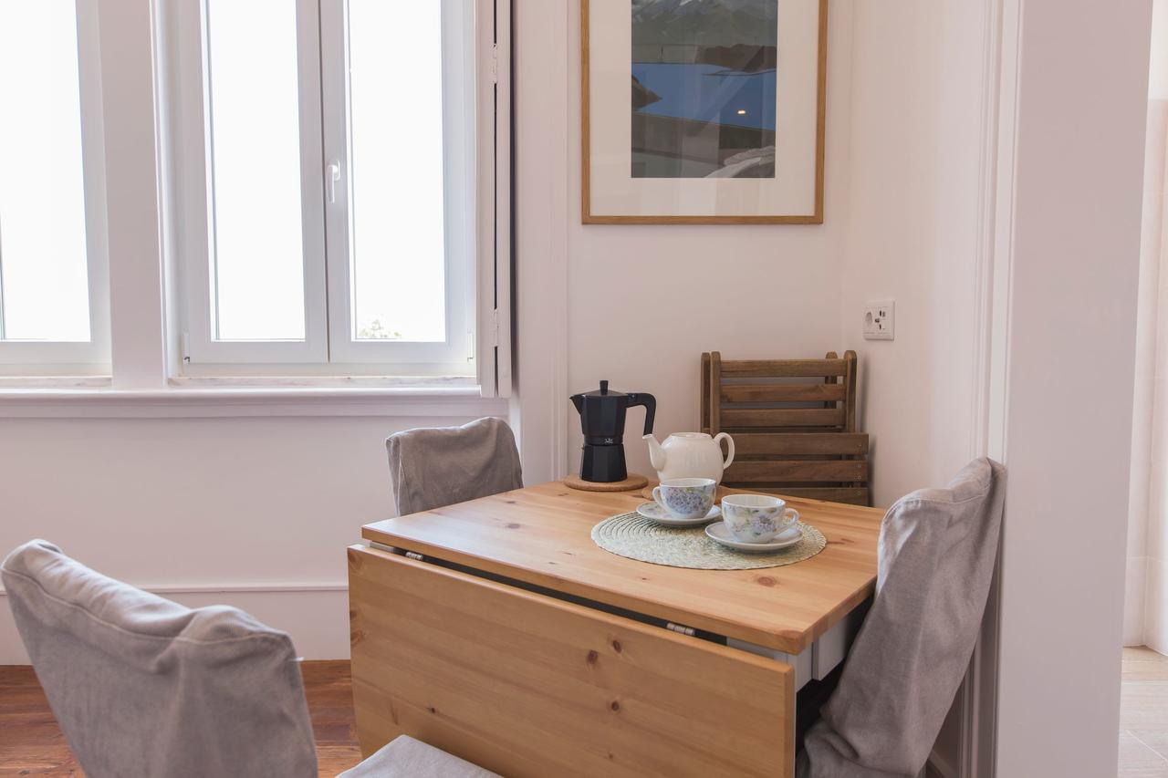 Lovelystay - Comfortable Apartment With River Views Lisbon Exterior photo